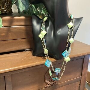 Geometric Blue Green Faceted Crystals Gold Tone Open Oval Link Chain Necklace